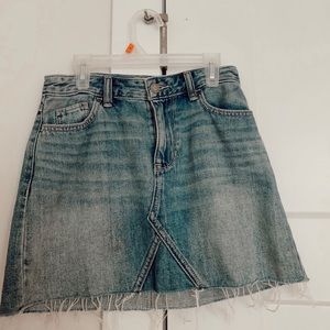 Hollister Skirt